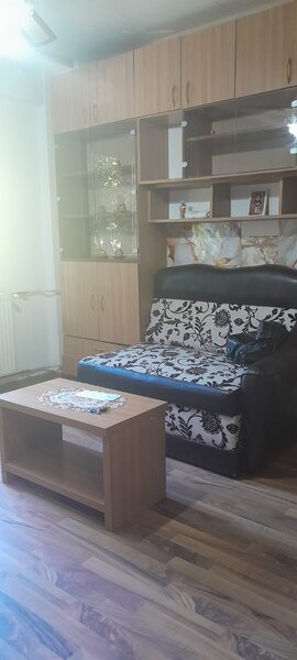Berceni- Piata Sudului, Brancoveanu, etaj 3